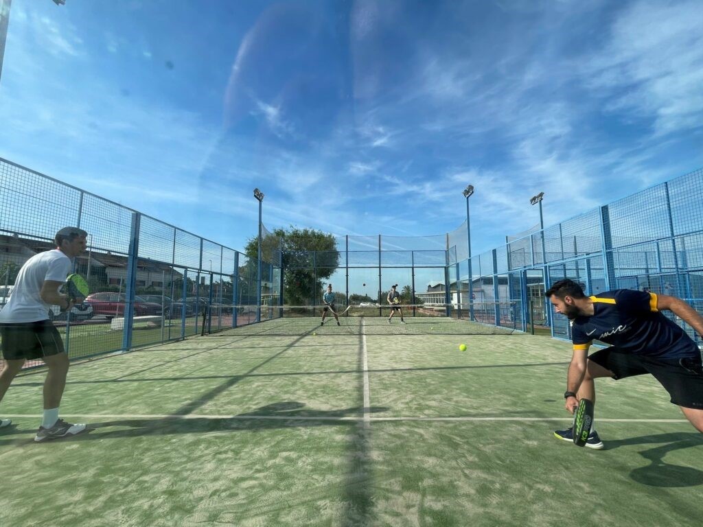 https://salaprensa.ceuandalucia.es/wp-content/uploads/2023/06/pistas-padel.jpg