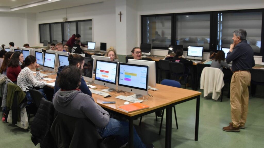 https://salaprensa.ceuandalucia.es/wp-content/uploads/2023/01/DSC_1555-1-1024x576.jpg